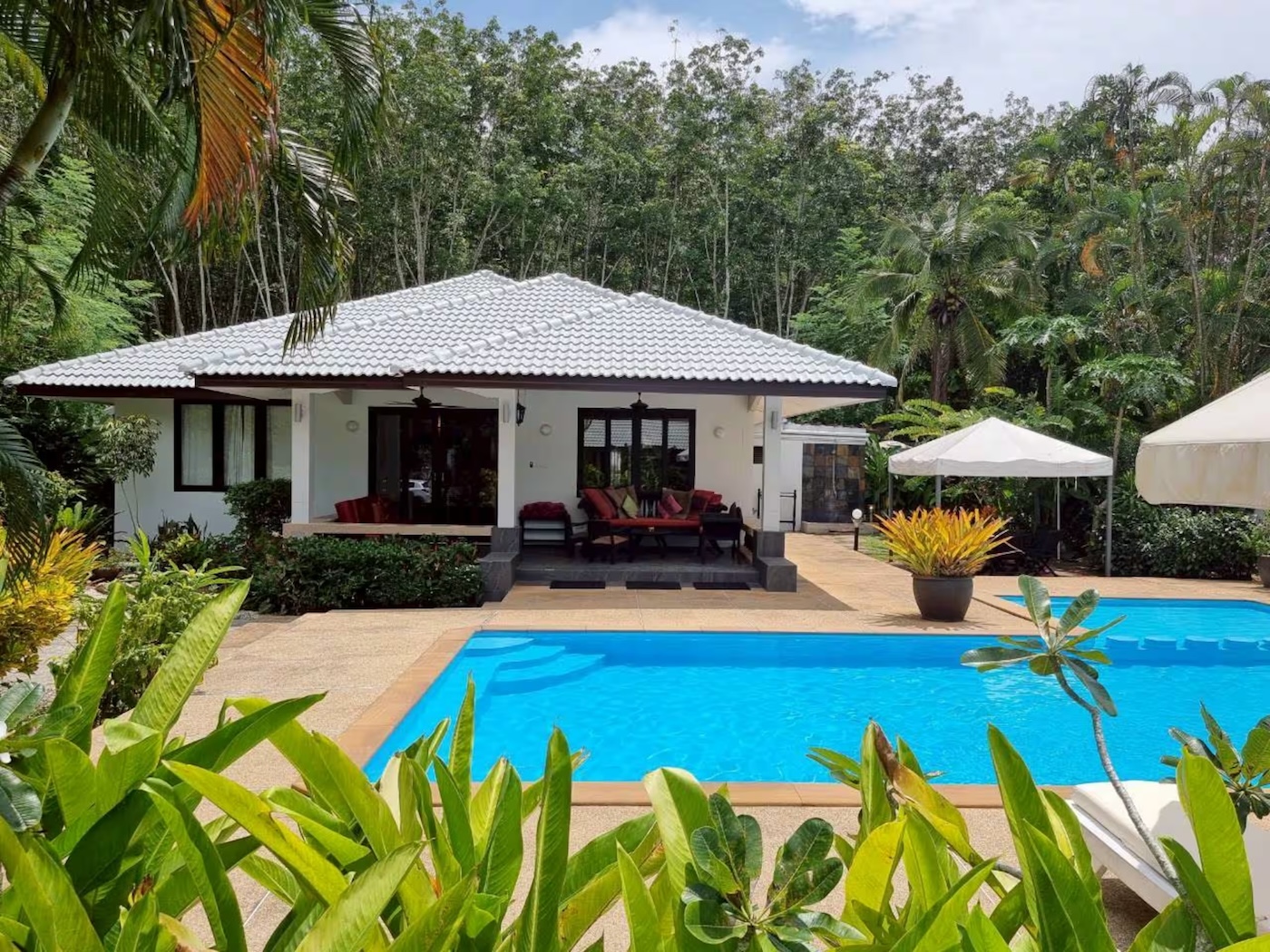 Baan Lompai Villa Master Image